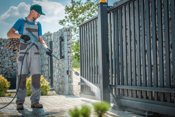 Animal Enclosure Cleaning in Elko New Market, MN